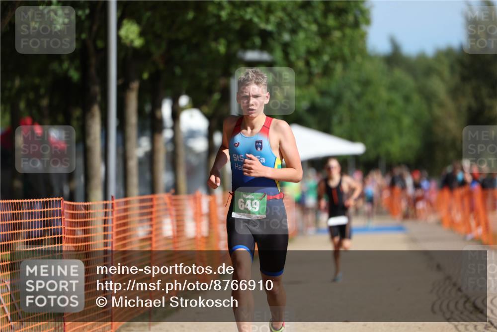 07.09.2025 - 19. Norderstedt Triathlon Michael Strokosch http://msf.ph/oto/8766910 07.09.2025 10:51:16 Laufen 68, 649 meine-sportfotos.de