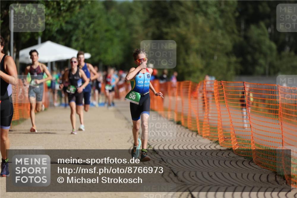 07.09.2025 - 19. Norderstedt Triathlon Michael Strokosch http://msf.ph/oto/8766973 07.09.2025 10:51:31 Laufen 56, 648, 673, 686, 1146 meine-sportfotos.de