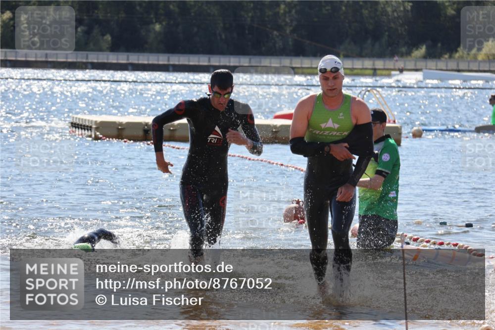 07.09.2025 - 19. Norderstedt Triathlon Luisa Fischer http://msf.ph/oto/8767052 07.09.2025 13:24:31 Schwimmen 999, 1003, 1007 meine-sportfotos.de