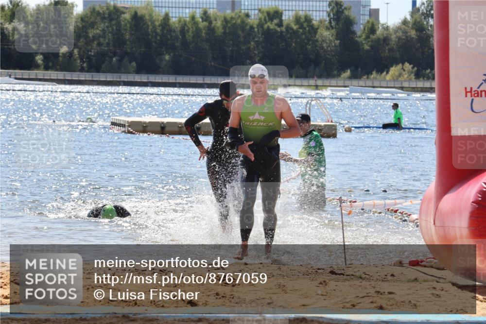 07.09.2025 - 19. Norderstedt Triathlon Luisa Fischer http://msf.ph/oto/8767059 07.09.2025 13:24:32 Schwimmen 999, 1003, 1007 meine-sportfotos.de