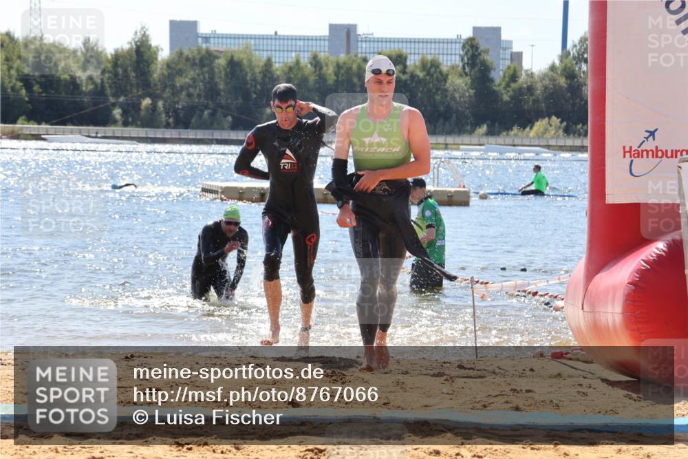 07.09.2025 - 19. Norderstedt Triathlon Luisa Fischer http://msf.ph/oto/8767066 07.09.2025 13:24:33 Schwimmen 997, 999, 1003, 1007 meine-sportfotos.de
