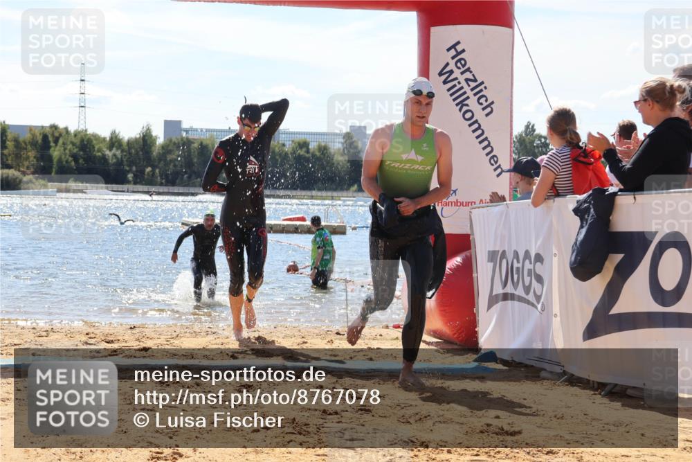 07.09.2025 - 19. Norderstedt Triathlon Luisa Fischer http://msf.ph/oto/8767078 07.09.2025 13:24:35 Schwimmen 997, 1003, 1007 meine-sportfotos.de