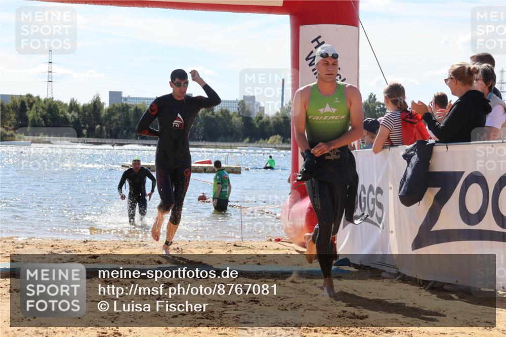 07.09.2025 - 19. Norderstedt Triathlon Luisa Fischer http://msf.ph/oto/8767081 07.09.2025 13:24:35 Schwimmen 997, 1003, 1007 meine-sportfotos.de