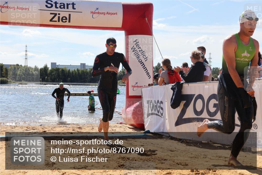 07.09.2025 - 19. Norderstedt Triathlon Luisa Fischer http://msf.ph/oto/8767090 07.09.2025 13:24:36 Schwimmen 997, 1003, 1007 meine-sportfotos.de