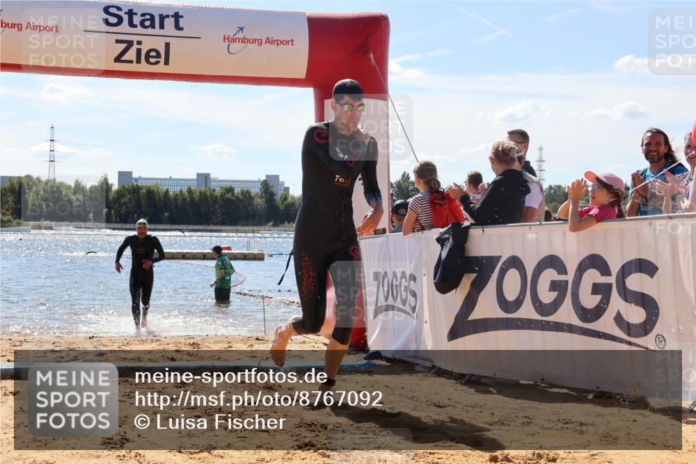 07.09.2025 - 19. Norderstedt Triathlon Luisa Fischer http://msf.ph/oto/8767092 07.09.2025 13:24:36 Schwimmen 997, 1003, 1007 meine-sportfotos.de