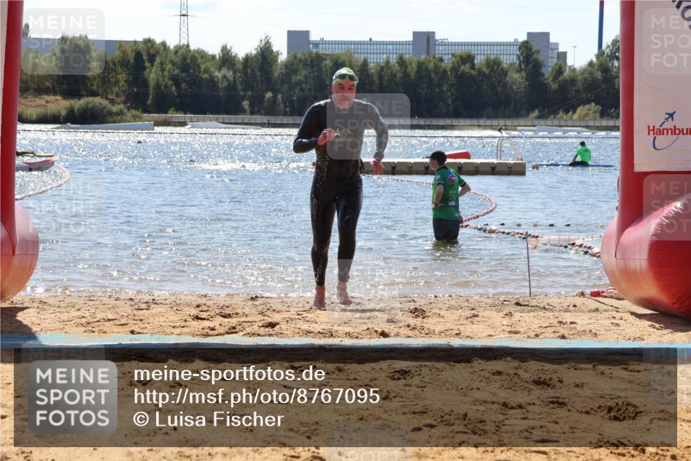 07.09.2025 - 19. Norderstedt Triathlon Luisa Fischer http://msf.ph/oto/8767095 07.09.2025 13:24:38 Schwimmen 997, 1003, 1007 meine-sportfotos.de