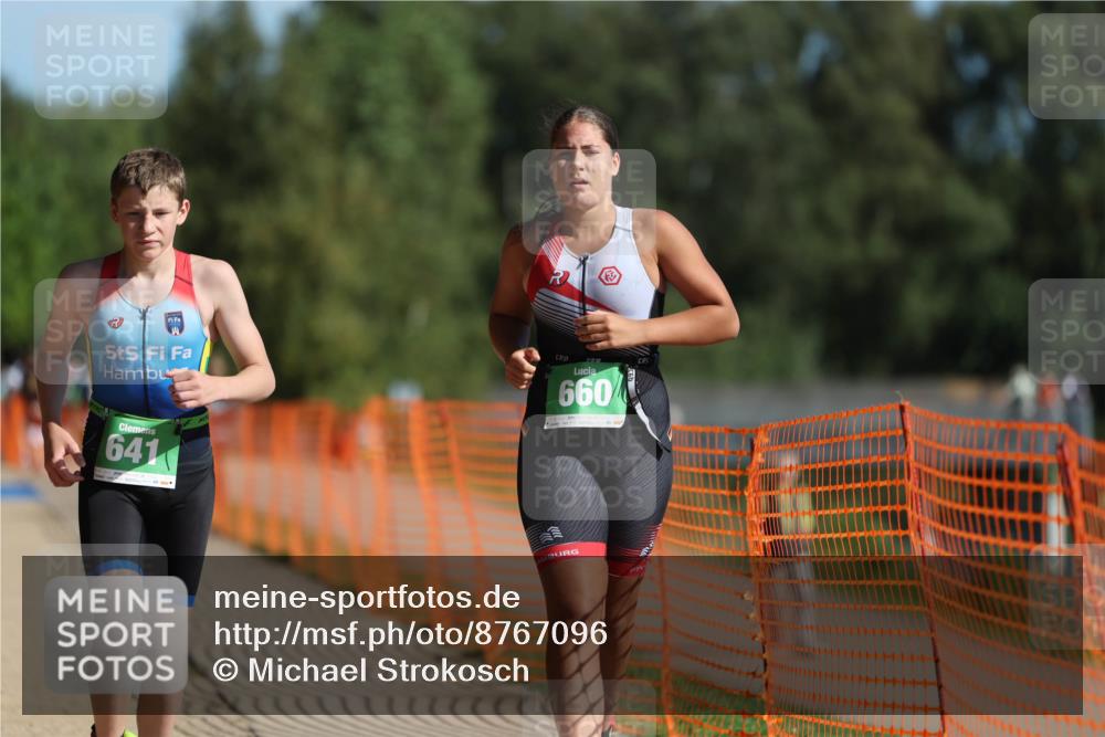 07.09.2025 - 19. Norderstedt Triathlon Michael Strokosch http://msf.ph/oto/8767096 07.09.2025 10:51:51 Laufen 641, 660, 667, 1114, 1141 meine-sportfotos.de