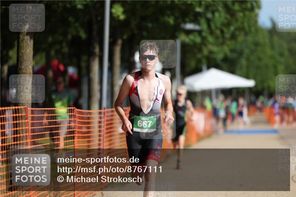 07.09.2025 - 19. Norderstedt Triathlon Michael Strokosch http://msf.ph/oto/8767111 07.09.2025 10:51:56 Laufen 112, 641, 660, 667, 1114, 1141 meine-sportfotos.de