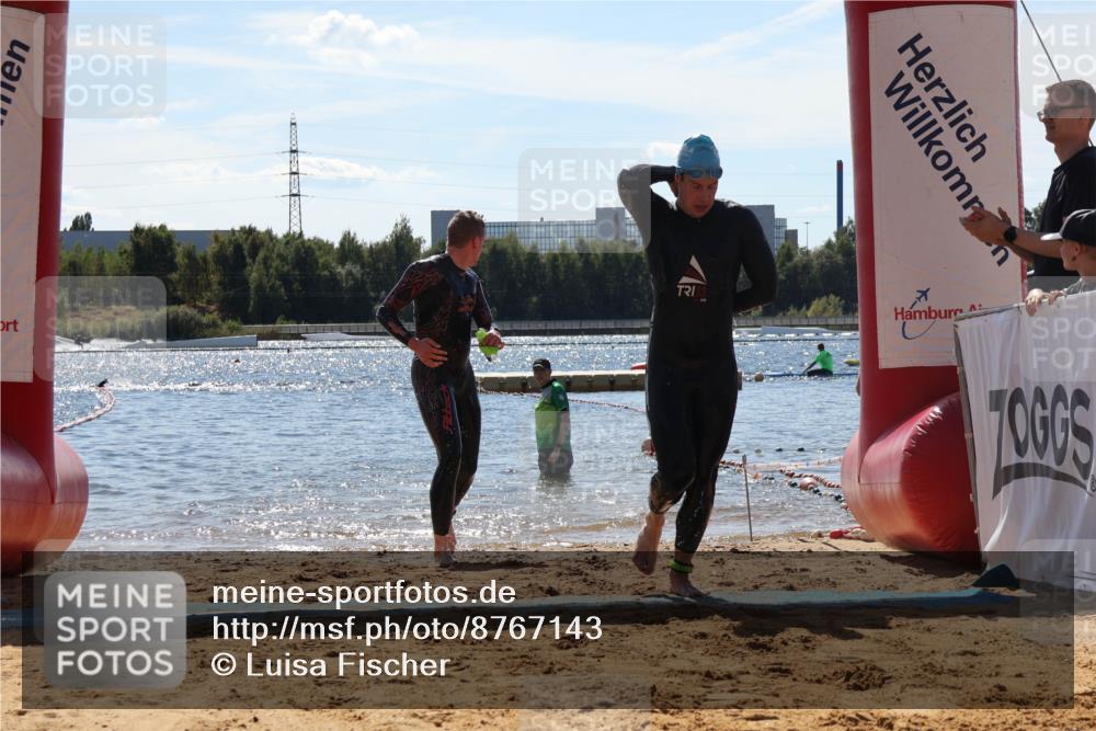 07.09.2025 - 19. Norderstedt Triathlon Luisa Fischer http://msf.ph/oto/8767143 07.09.2025 13:25:24 Schwimmen 1004, 1015 meine-sportfotos.de