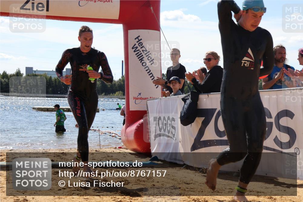 07.09.2025 - 19. Norderstedt Triathlon Luisa Fischer http://msf.ph/oto/8767157 07.09.2025 13:25:26 Schwimmen 1004, 1015 meine-sportfotos.de