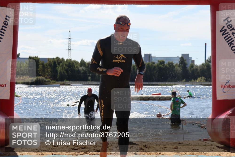 07.09.2025 - 19. Norderstedt Triathlon Luisa Fischer http://msf.ph/oto/8767205 07.09.2025 13:27:01 Schwimmen 394, 965, 1038 meine-sportfotos.de