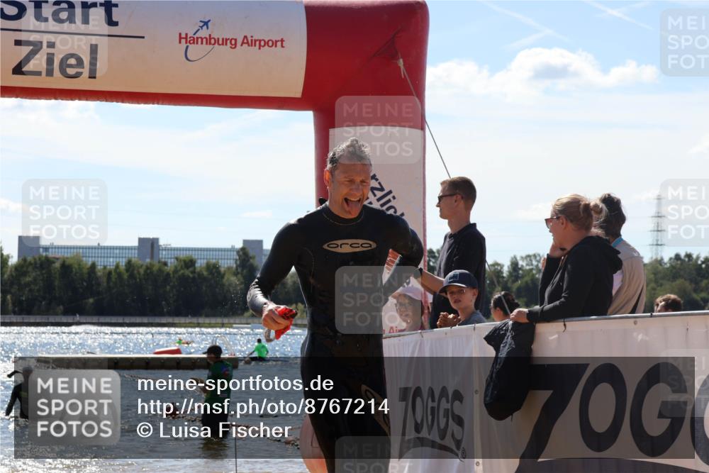 07.09.2025 - 19. Norderstedt Triathlon Luisa Fischer http://msf.ph/oto/8767214 07.09.2025 13:27:04 Schwimmen 394, 965, 1028 meine-sportfotos.de