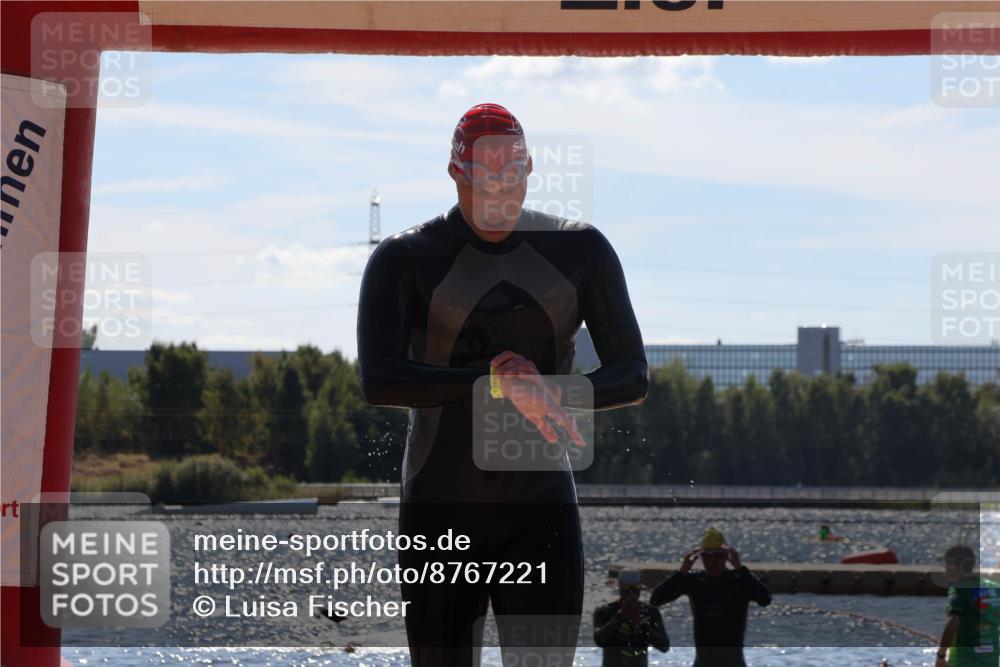 07.09.2025 - 19. Norderstedt Triathlon Luisa Fischer http://msf.ph/oto/8767221 07.09.2025 13:27:08 Schwimmen 394, 965, 1028, 1467 meine-sportfotos.de
