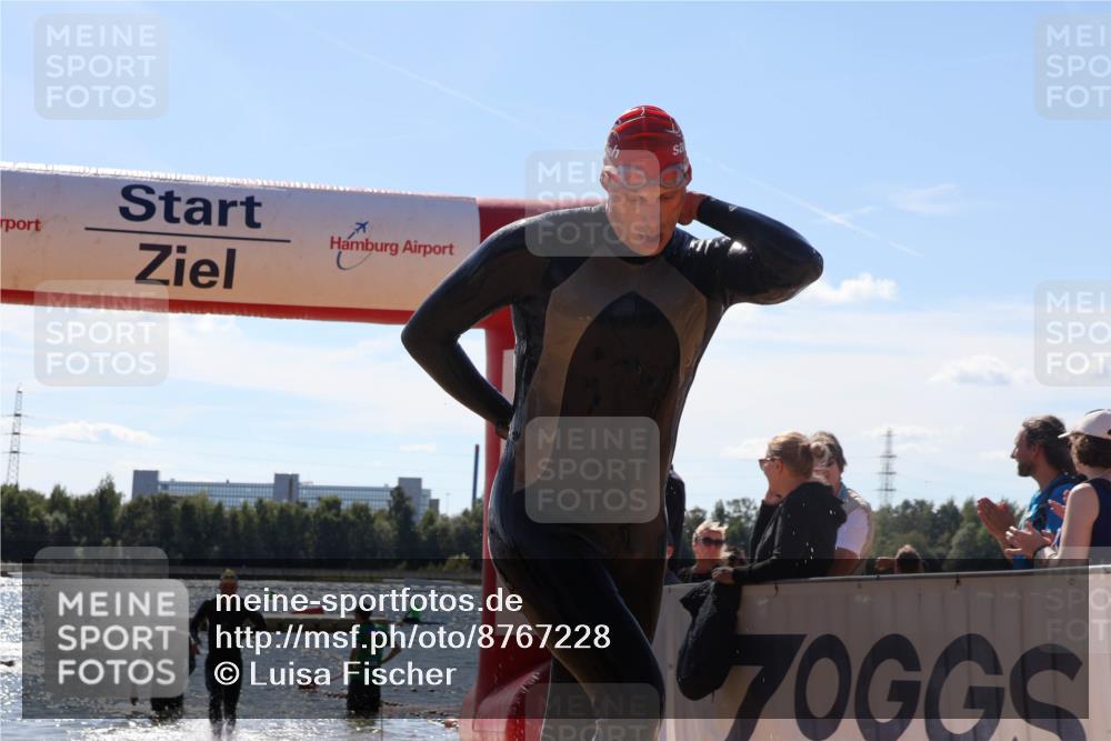 07.09.2025 - 19. Norderstedt Triathlon Luisa Fischer http://msf.ph/oto/8767228 07.09.2025 13:27:10 Schwimmen 394, 965, 1028, 1467 meine-sportfotos.de