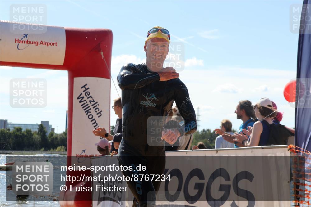 07.09.2025 - 19. Norderstedt Triathlon Luisa Fischer http://msf.ph/oto/8767234 07.09.2025 13:27:15 Schwimmen 960, 965, 1028, 1467 meine-sportfotos.de