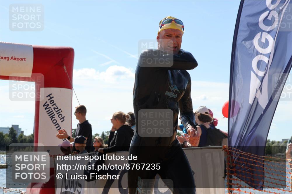 07.09.2025 - 19. Norderstedt Triathlon Luisa Fischer http://msf.ph/oto/8767235 07.09.2025 13:27:16 Schwimmen 960, 1028, 1467 meine-sportfotos.de