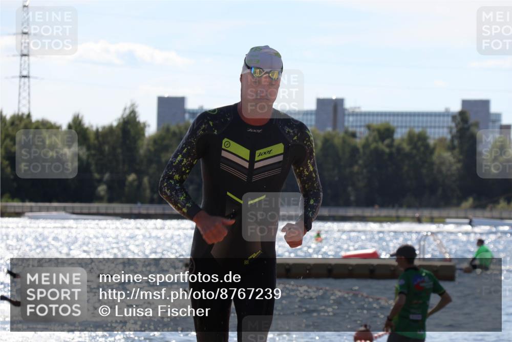 07.09.2025 - 19. Norderstedt Triathlon Luisa Fischer http://msf.ph/oto/8767239 07.09.2025 13:27:18 Schwimmen 960, 1028, 1467 meine-sportfotos.de