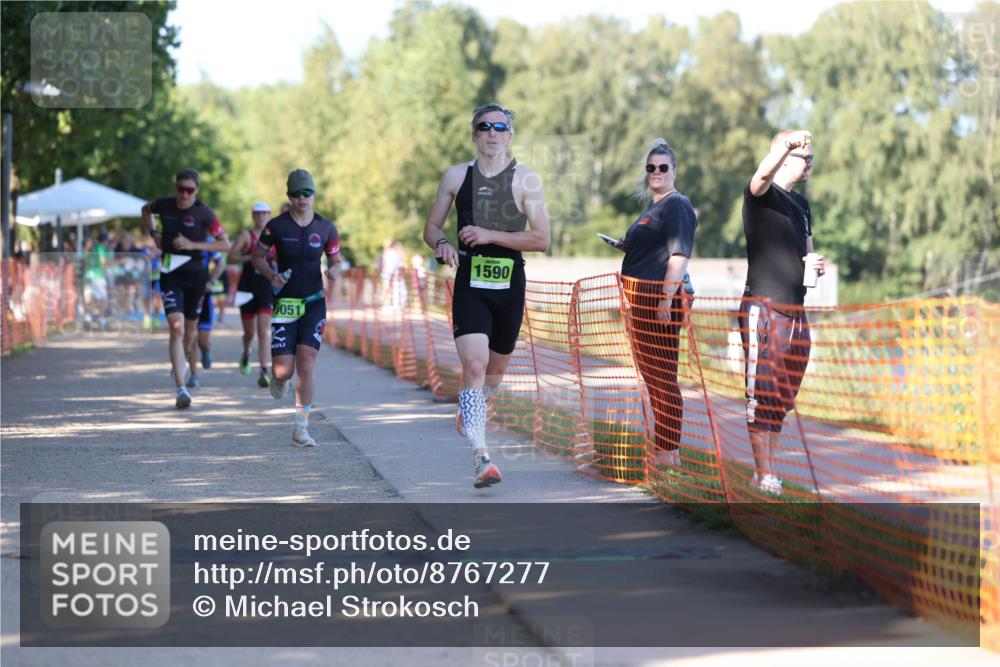 07.09.2025 - 19. Norderstedt Triathlon Michael Strokosch http://msf.ph/oto/8767277 07.09.2025 16:14:57 Laufen 479, 494, 1051, 1065, 1590, 1600 meine-sportfotos.de