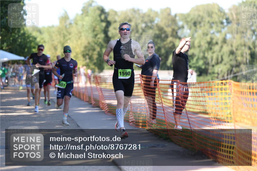 07.09.2025 - 19. Norderstedt Triathlon Michael Strokosch http://msf.ph/oto/8767281 07.09.2025 16:14:57 Laufen 479, 494, 1051, 1065, 1590, 1600 meine-sportfotos.de