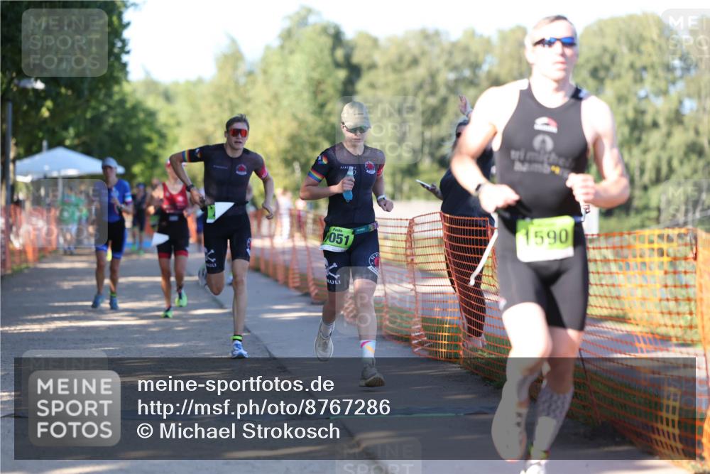07.09.2025 - 19. Norderstedt Triathlon Michael Strokosch http://msf.ph/oto/8767286 07.09.2025 16:14:58 Laufen 479, 494, 1051, 1065, 1590, 1600 meine-sportfotos.de