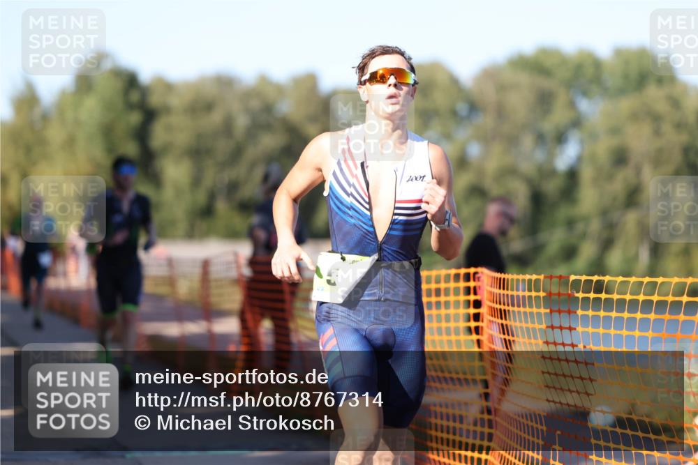 07.09.2025 - 19. Norderstedt Triathlon Michael Strokosch http://msf.ph/oto/8767314 07.09.2025 16:15:10 Laufen 530, 536, 540, 1563 meine-sportfotos.de