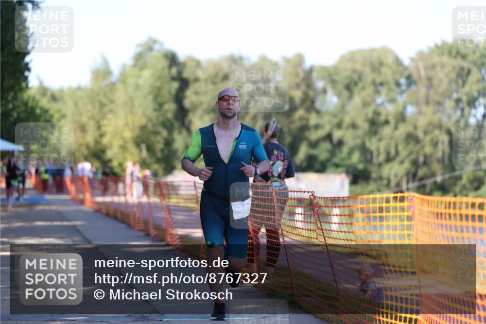 07.09.2025 - 19. Norderstedt Triathlon Michael Strokosch http://msf.ph/oto/8767327 07.09.2025 16:15:15 Laufen 530, 540 meine-sportfotos.de