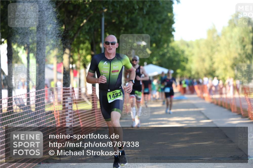 07.09.2025 - 19. Norderstedt Triathlon Michael Strokosch http://msf.ph/oto/8767338 07.09.2025 16:15:22 Laufen 550, 1430 meine-sportfotos.de
