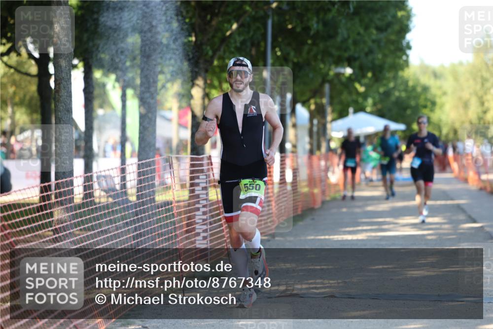 07.09.2025 - 19. Norderstedt Triathlon Michael Strokosch http://msf.ph/oto/8767348 07.09.2025 16:15:24 Laufen 550, 1430 meine-sportfotos.de