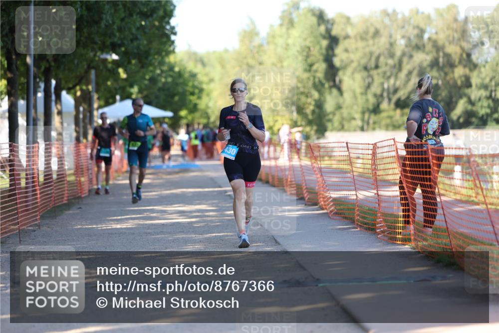 07.09.2025 - 19. Norderstedt Triathlon Michael Strokosch http://msf.ph/oto/8767366 07.09.2025 16:15:28 Laufen 532, 550, 1430 meine-sportfotos.de