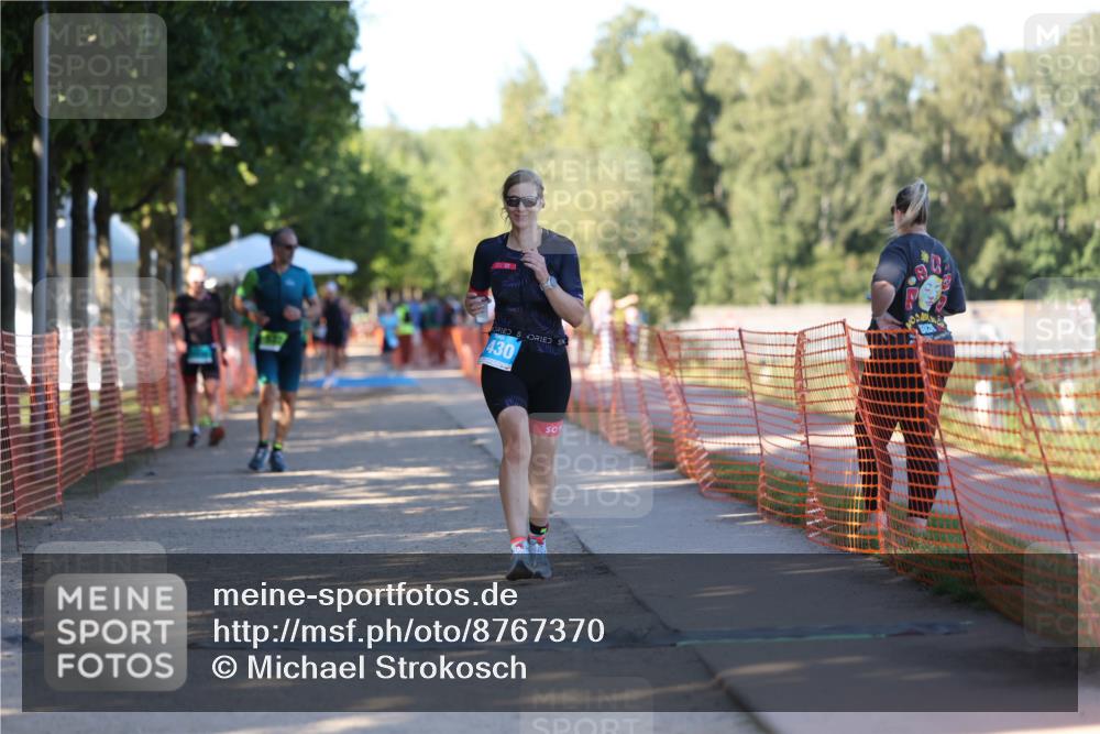 07.09.2025 - 19. Norderstedt Triathlon Michael Strokosch http://msf.ph/oto/8767370 07.09.2025 16:15:28 Laufen 532, 550, 1430 meine-sportfotos.de