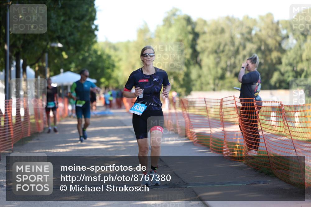 07.09.2025 - 19. Norderstedt Triathlon Michael Strokosch http://msf.ph/oto/8767380 07.09.2025 16:15:29 Laufen 532, 550, 1430 meine-sportfotos.de