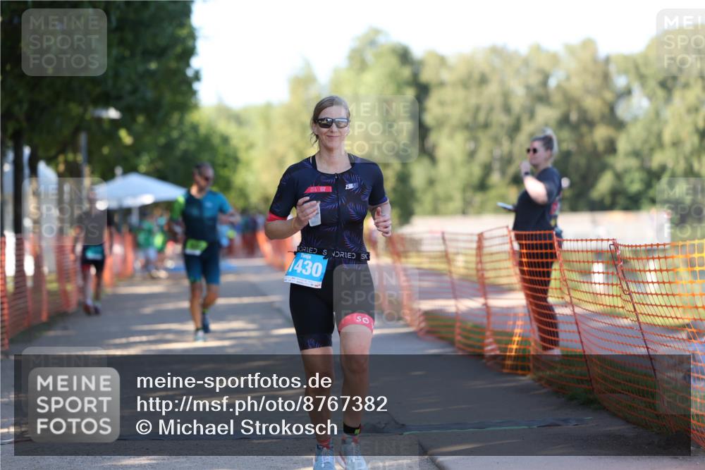 07.09.2025 - 19. Norderstedt Triathlon Michael Strokosch http://msf.ph/oto/8767382 07.09.2025 16:15:30 Laufen 532, 1430 meine-sportfotos.de