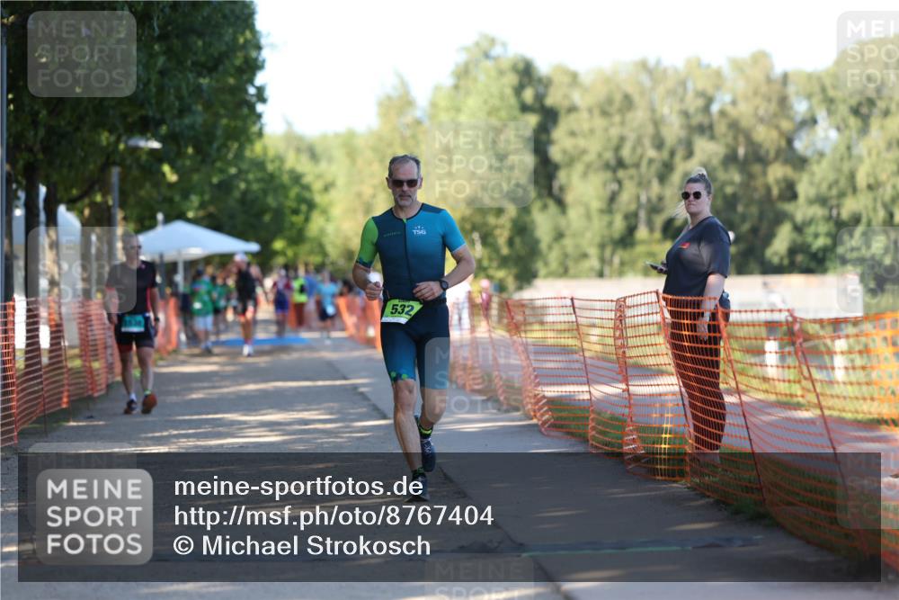 07.09.2025 - 19. Norderstedt Triathlon Michael Strokosch http://msf.ph/oto/8767404 07.09.2025 16:15:33 Laufen 532, 1430 meine-sportfotos.de
