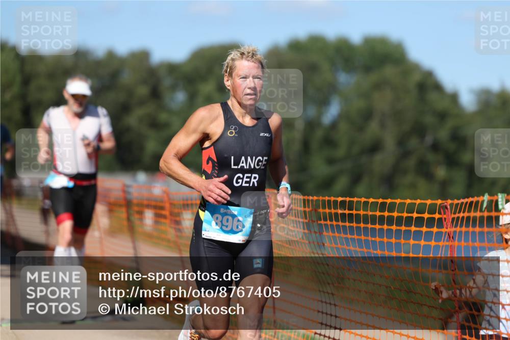 07.09.2025 - 19. Norderstedt Triathlon Michael Strokosch http://msf.ph/oto/8767405 07.09.2025 15:17:59 Laufen 398, 422, 896, 960, 970, 1478 meine-sportfotos.de