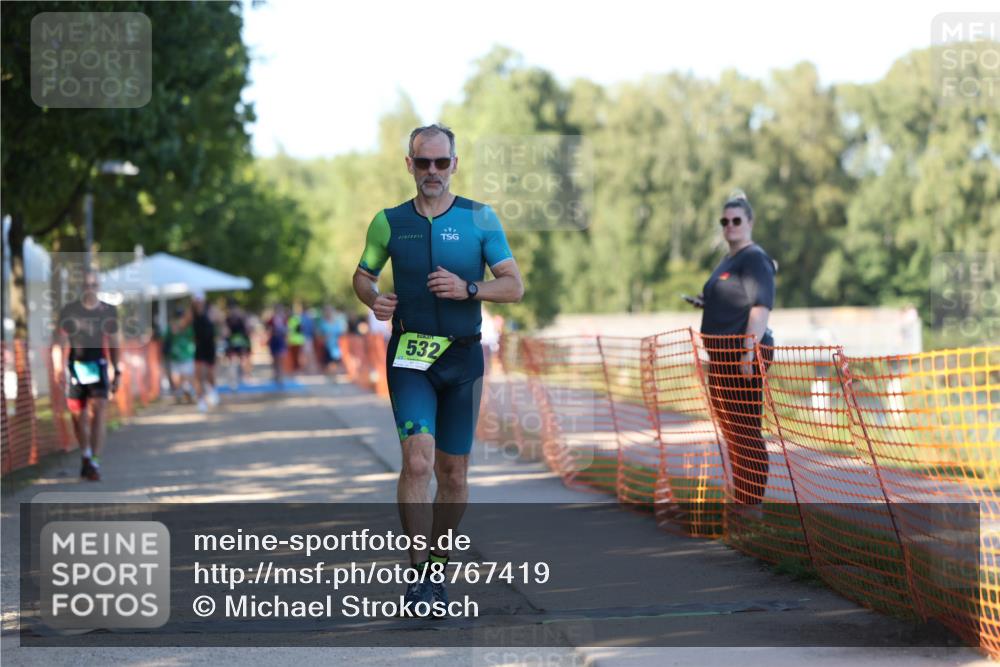 07.09.2025 - 19. Norderstedt Triathlon Michael Strokosch http://msf.ph/oto/8767419 07.09.2025 16:15:34 Laufen 532, 1430 meine-sportfotos.de
