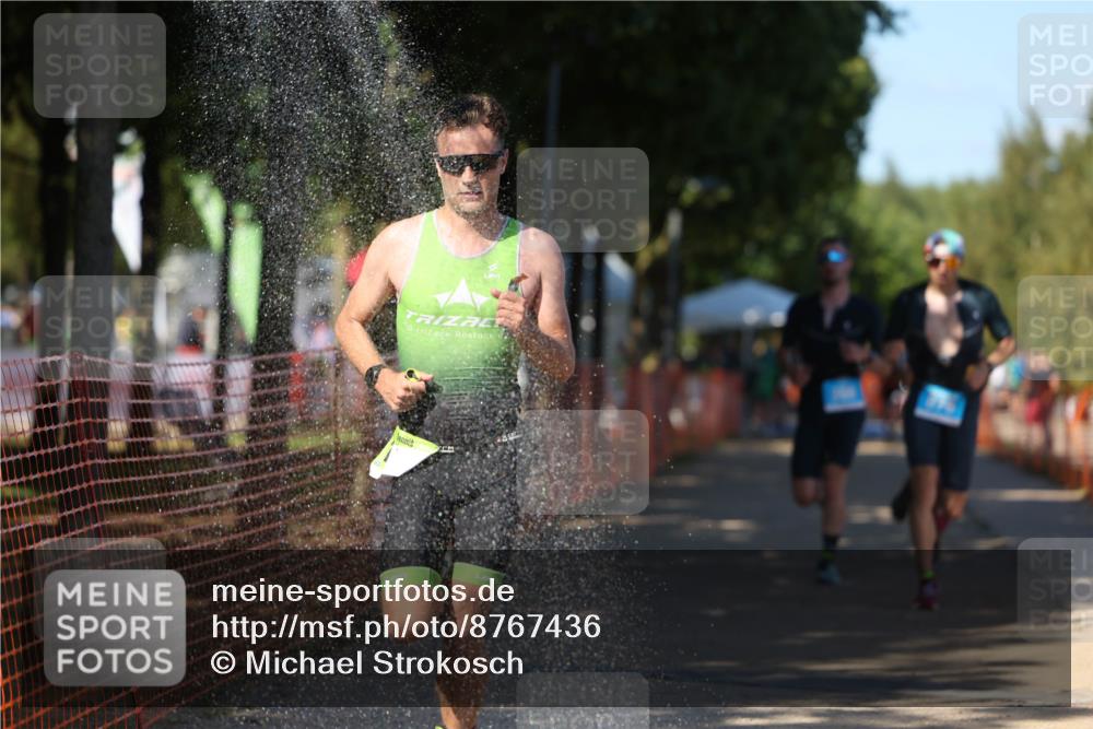 07.09.2025 - 19. Norderstedt Triathlon Michael Strokosch http://msf.ph/oto/8767436 07.09.2025 15:18:04 Laufen 398, 422, 990, 1478 meine-sportfotos.de