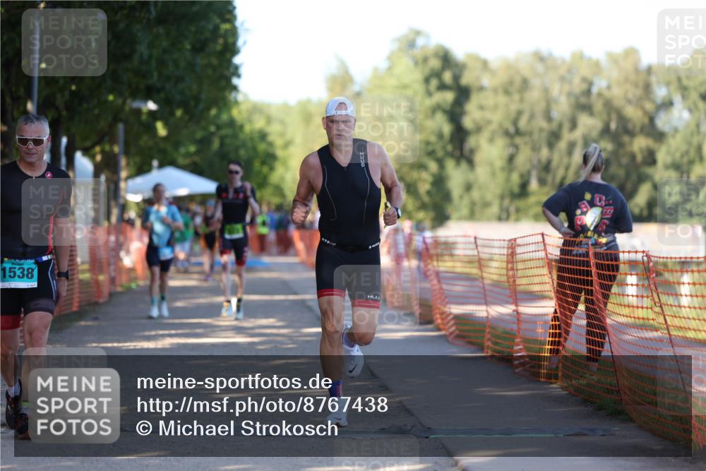 07.09.2025 - 19. Norderstedt Triathlon Michael Strokosch http://msf.ph/oto/8767438 07.09.2025 16:15:46 Laufen 430, 523, 1405, 1538 meine-sportfotos.de