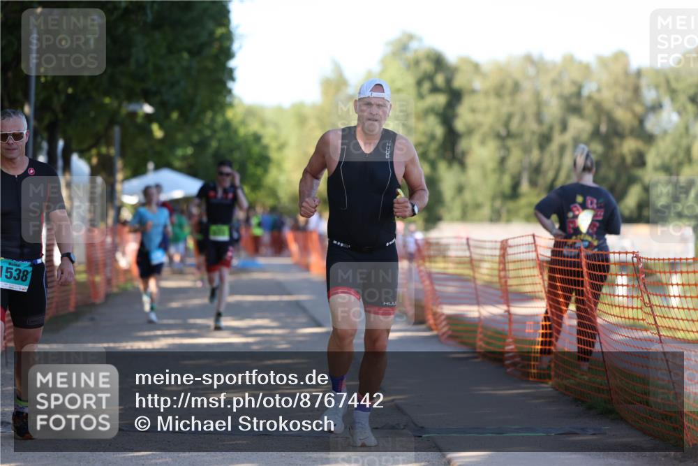 07.09.2025 - 19. Norderstedt Triathlon Michael Strokosch http://msf.ph/oto/8767442 07.09.2025 16:15:46 Laufen 430, 523, 1405, 1538 meine-sportfotos.de