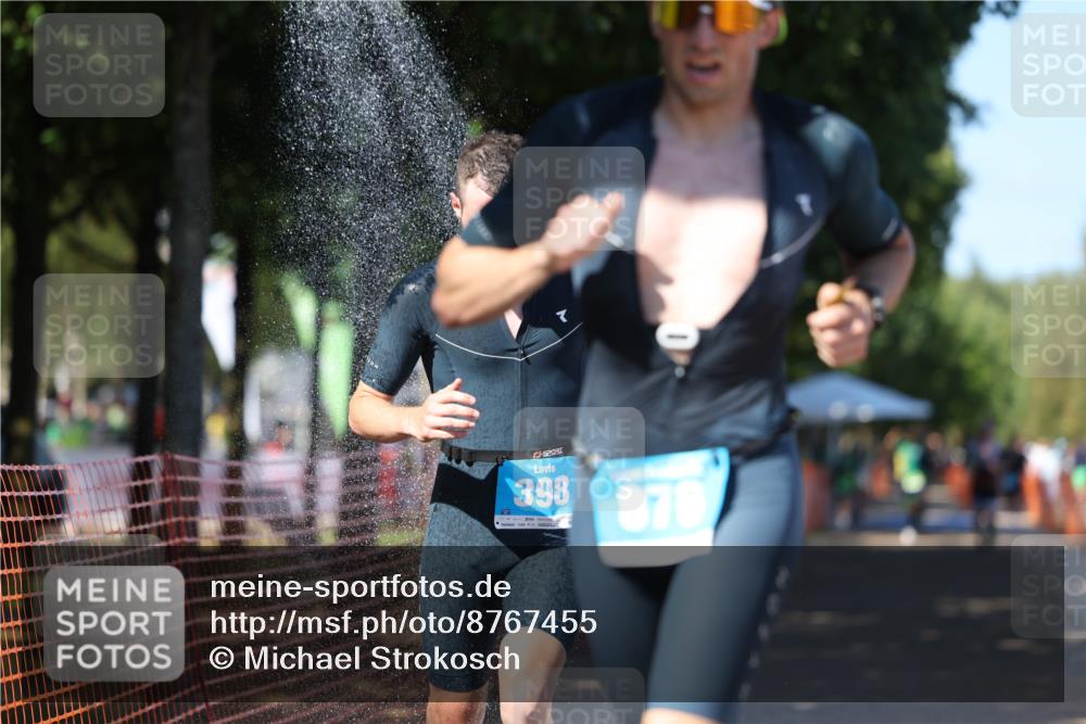 07.09.2025 - 19. Norderstedt Triathlon Michael Strokosch http://msf.ph/oto/8767455 07.09.2025 15:18:08 Laufen 398, 990 meine-sportfotos.de