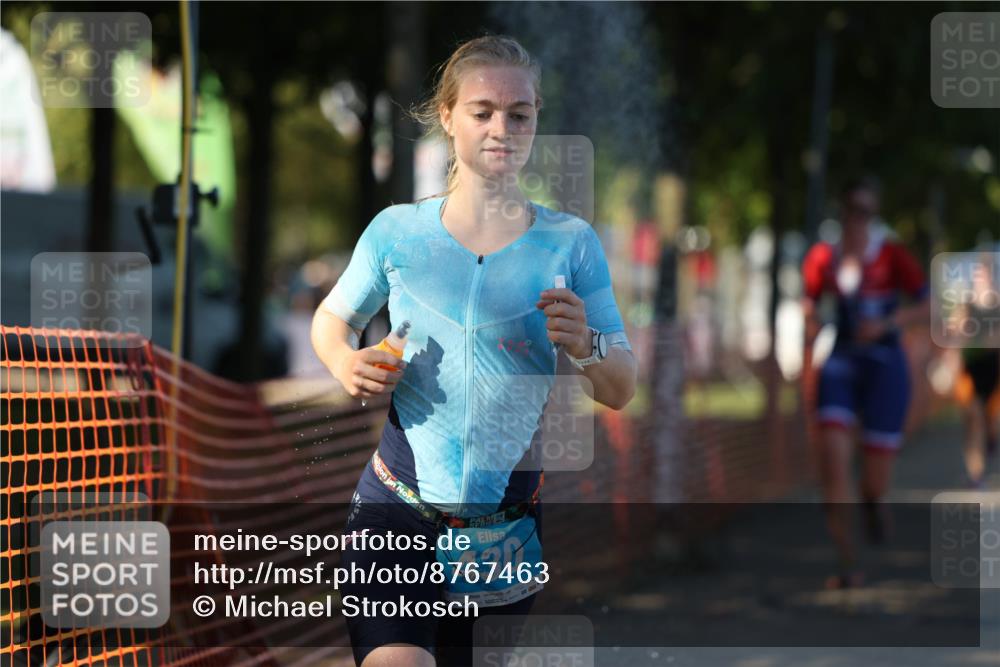 07.09.2025 - 19. Norderstedt Triathlon Michael Strokosch http://msf.ph/oto/8767463 07.09.2025 16:15:54 Laufen 430, 459, 523, 1498 meine-sportfotos.de