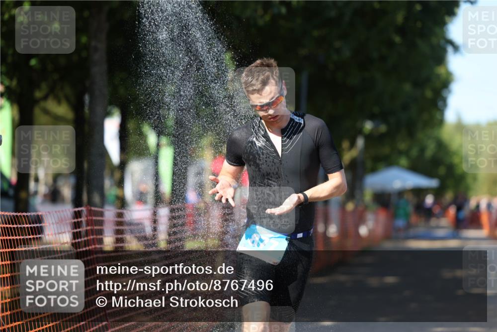 07.09.2025 - 19. Norderstedt Triathlon Michael Strokosch http://msf.ph/oto/8767496 07.09.2025 15:18:26 Laufen 877, 1027 meine-sportfotos.de