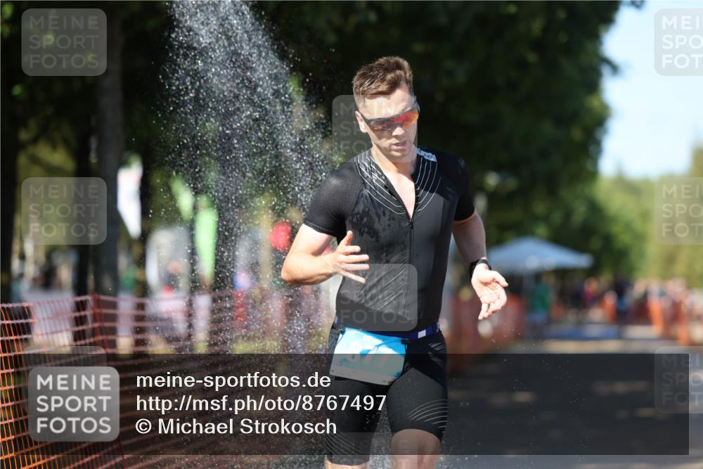 07.09.2025 - 19. Norderstedt Triathlon Michael Strokosch http://msf.ph/oto/8767497 07.09.2025 15:18:27 Laufen 877, 1027 meine-sportfotos.de