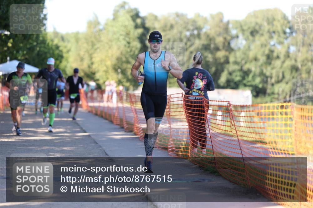 07.09.2025 - 19. Norderstedt Triathlon Michael Strokosch http://msf.ph/oto/8767515 07.09.2025 16:16:06 Laufen 454, 1587, 1591, 1604, 1624 meine-sportfotos.de