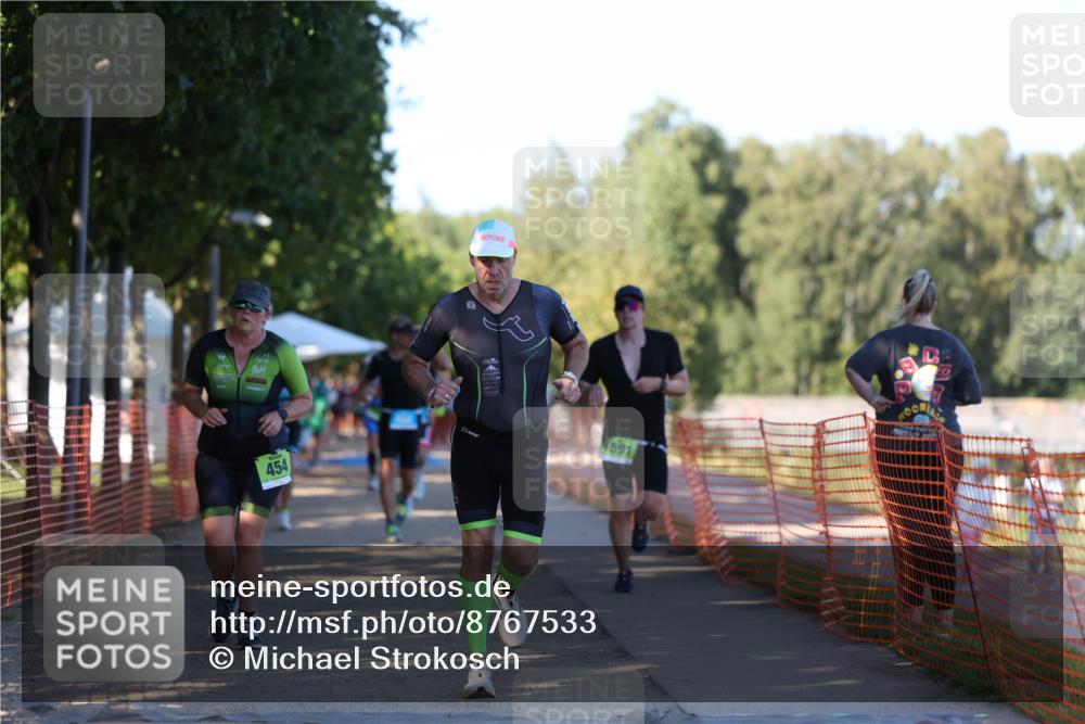 07.09.2025 - 19. Norderstedt Triathlon Michael Strokosch http://msf.ph/oto/8767533 07.09.2025 16:16:10 Laufen 414, 454, 868, 1070, 1591, 1604, 1624 meine-sportfotos.de