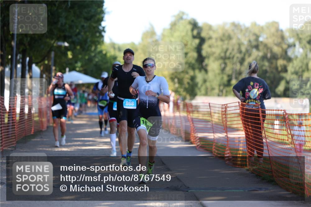 07.09.2025 - 19. Norderstedt Triathlon Michael Strokosch http://msf.ph/oto/8767549 07.09.2025 16:16:14 Laufen 414, 454, 868, 1070, 1486, 1565, 1591, 1604 meine-sportfotos.de