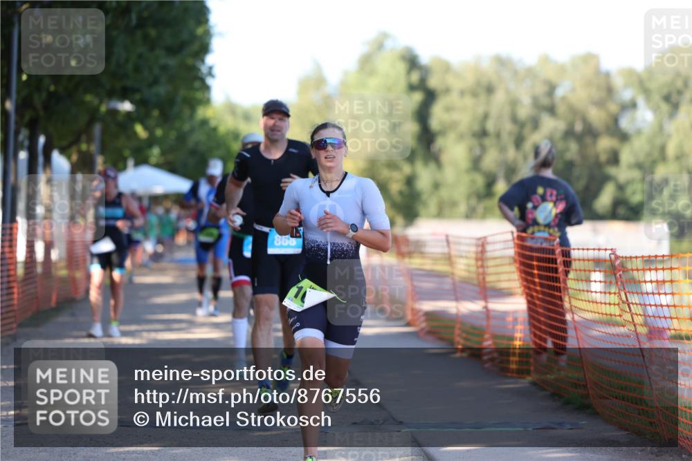 07.09.2025 - 19. Norderstedt Triathlon Michael Strokosch http://msf.ph/oto/8767556 07.09.2025 16:16:15 Laufen 414, 454, 868, 1070, 1486, 1565, 1570, 1591, 1604 meine-sportfotos.de