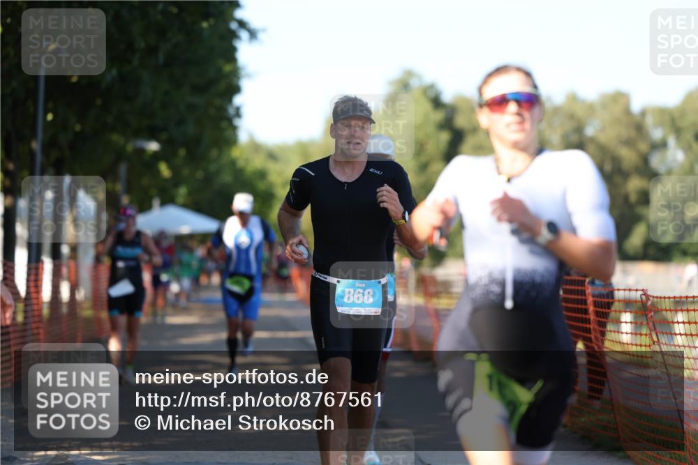 07.09.2025 - 19. Norderstedt Triathlon Michael Strokosch http://msf.ph/oto/8767561 07.09.2025 16:16:16 Laufen 414, 454, 868, 1070, 1486, 1565, 1570, 1591 meine-sportfotos.de