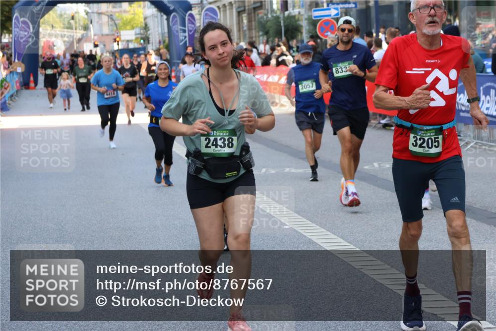 07.09.2025 - BARMER Alsterlauf Strokosch-Dieckow http://msf.ph/oto/8767567 07.09.2025 10:11:13 Ziel 2283, 2300, 2772, 2820, 2934, 3348, 3349, 3393, 3398, 3485, 3526, 3732, 3783, 3828, 3867, 4045, 4846, 5166, 5649, 5650, 6124, 6130, 6144, 6180, 8264 meine-sportfotos.de