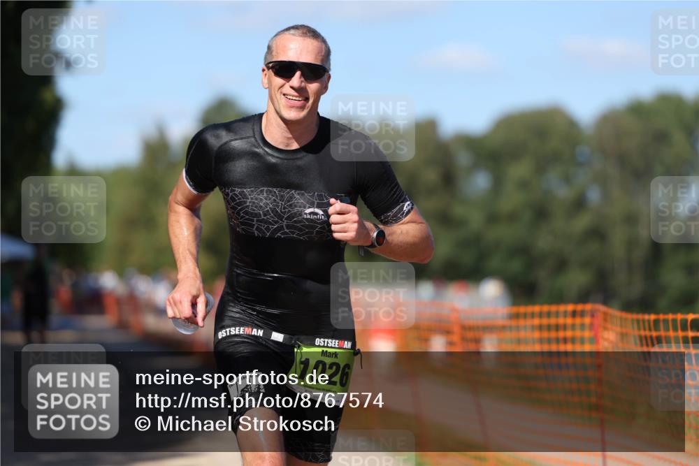 07.09.2025 - 19. Norderstedt Triathlon Michael Strokosch http://msf.ph/oto/8767574 07.09.2025 15:19:02 Laufen 417, 1020, 1026 meine-sportfotos.de