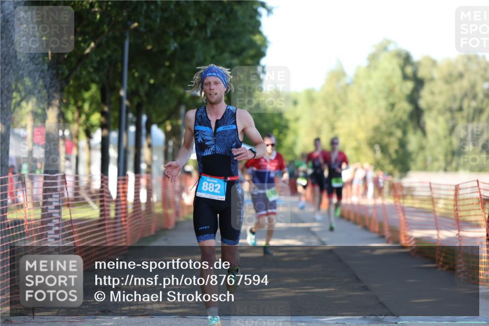 07.09.2025 - 19. Norderstedt Triathlon Michael Strokosch http://msf.ph/oto/8767594 07.09.2025 16:16:26 Laufen 416, 499, 882, 1497, 1570, 1571 meine-sportfotos.de